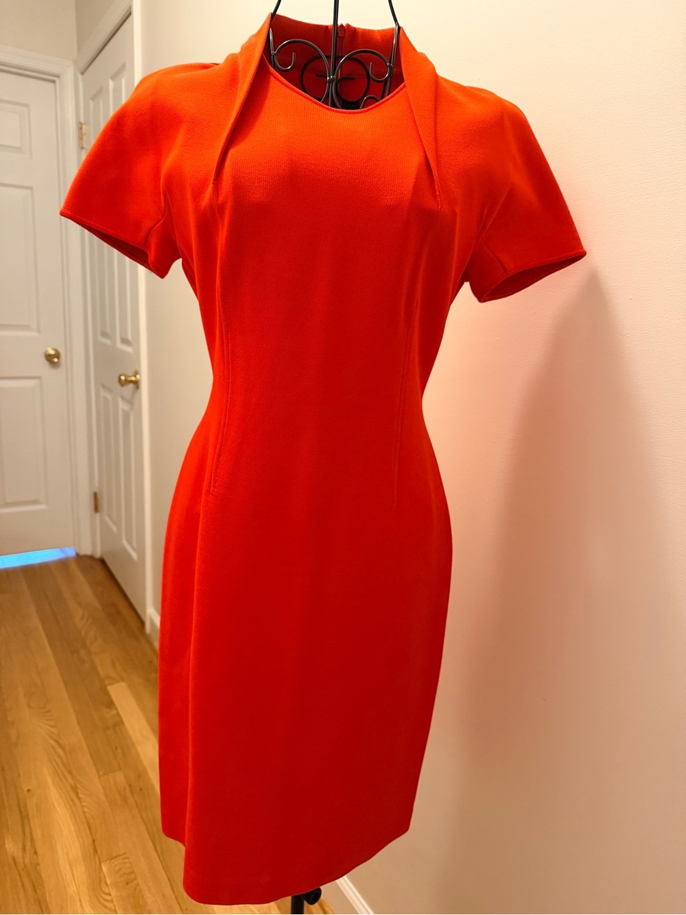 St. John Women’s Orange-Red Short Sleeve Bodycon Dress